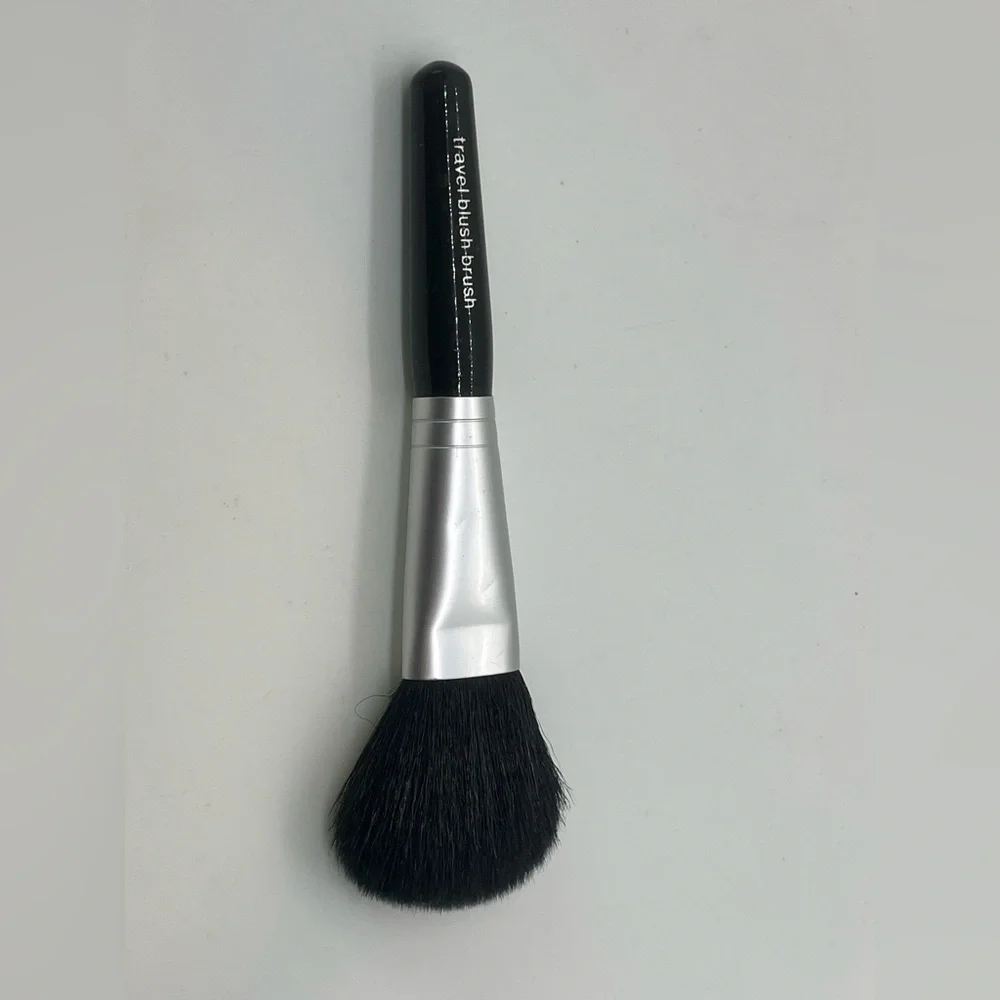 Beau Babe Beauty DEEP BRONZE Highlighter 3g And New Travel Blush Brush